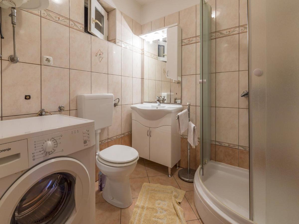 קריקווניצה Apartments Dino מראה חיצוני תמונה