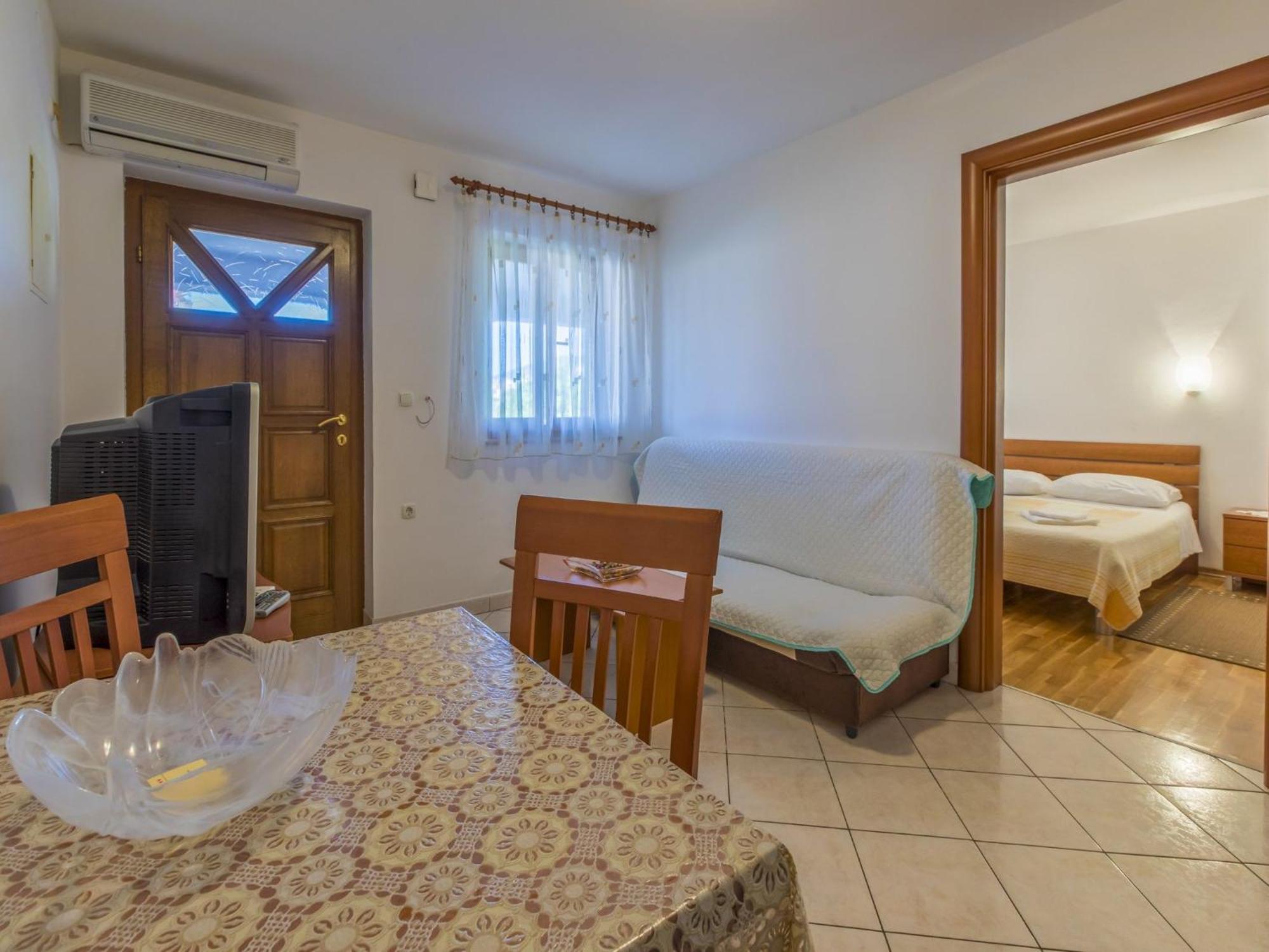 קריקווניצה Apartments Dino מראה חיצוני תמונה