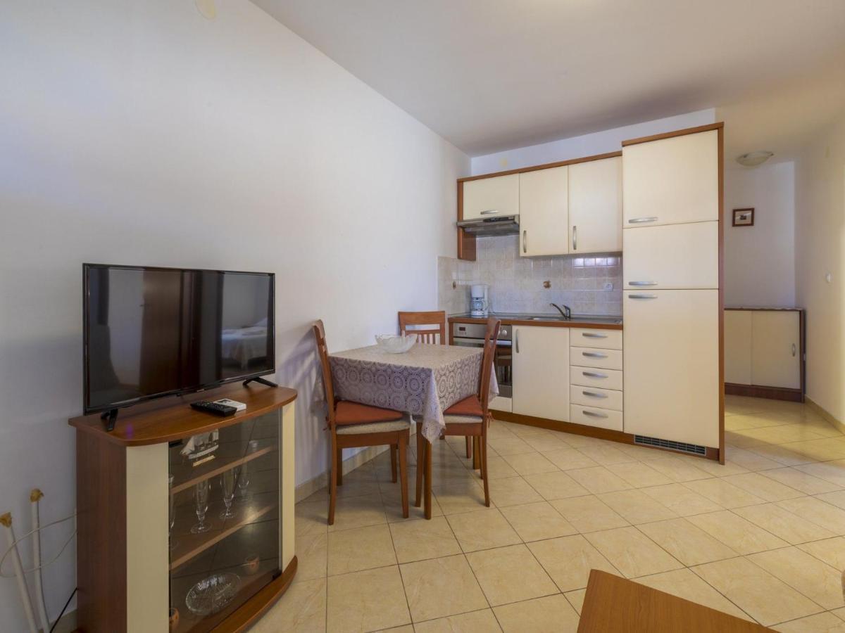 קריקווניצה Apartments Dino מראה חיצוני תמונה